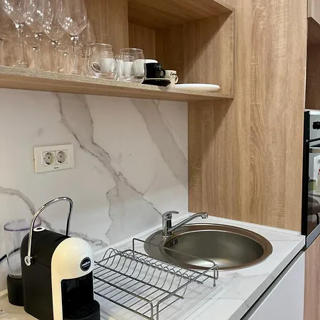 Ruby Modern Central Apartment Скопие Екстериор снимка