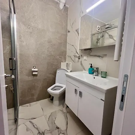 Ruby Modern Central Apartment Скопие Екстериор снимка